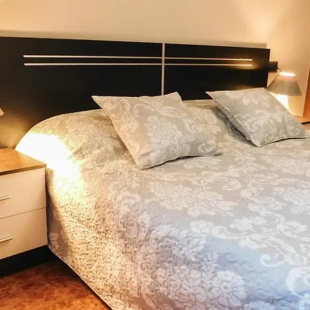 شقة Espanatour Apartament Mariones 70 *