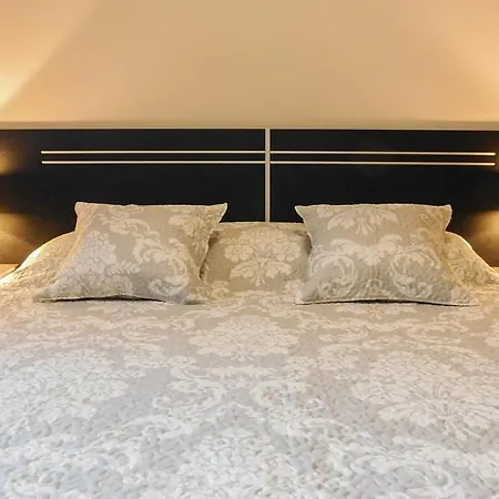 Espanatour Apartament Mariones 70 شقة *